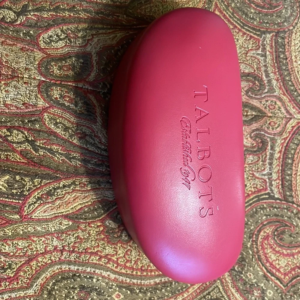 Talbots case and sunglasses - Picture 2 of 2